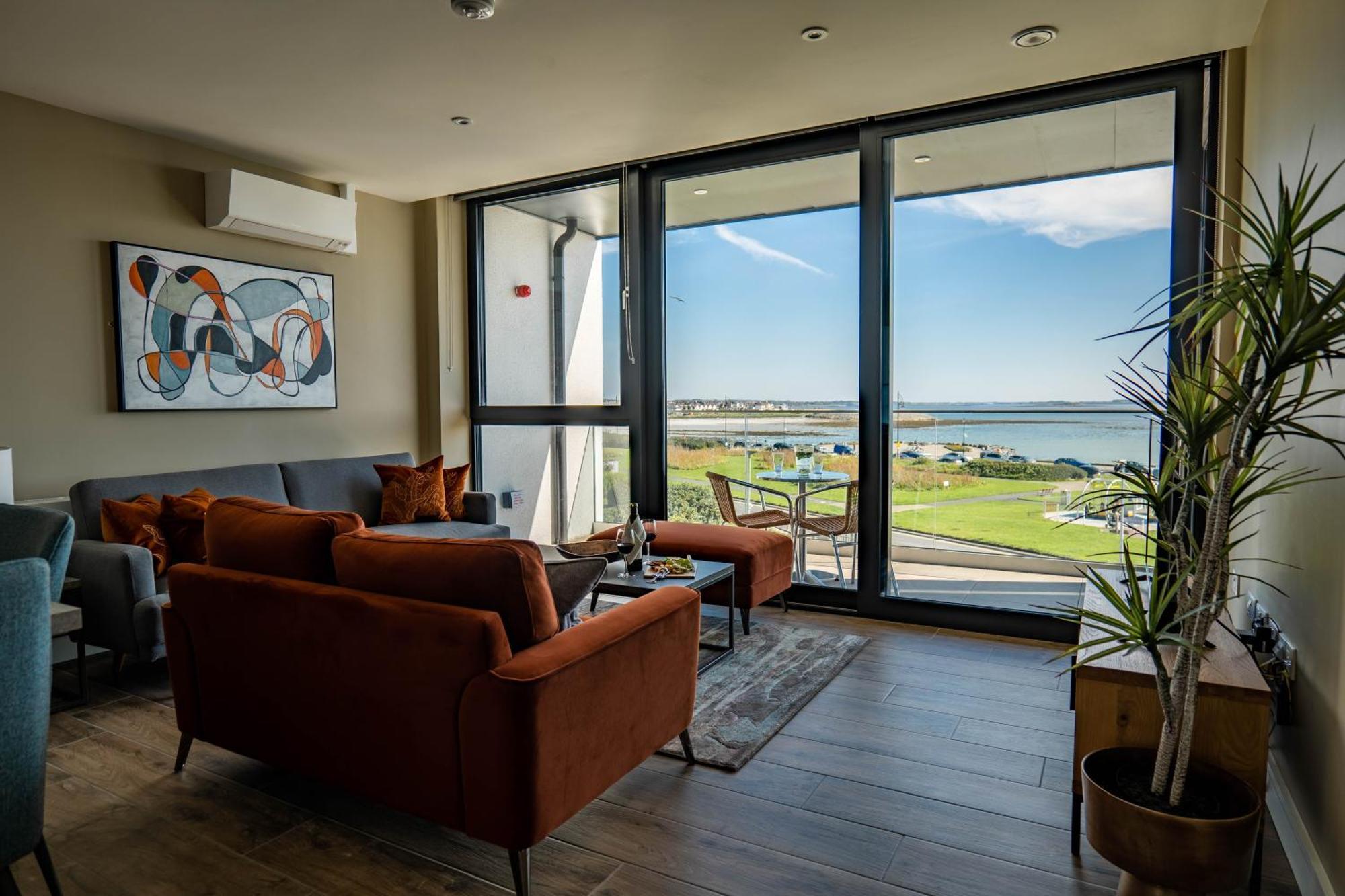 Shoreline Apartments Galway Kültér fotó