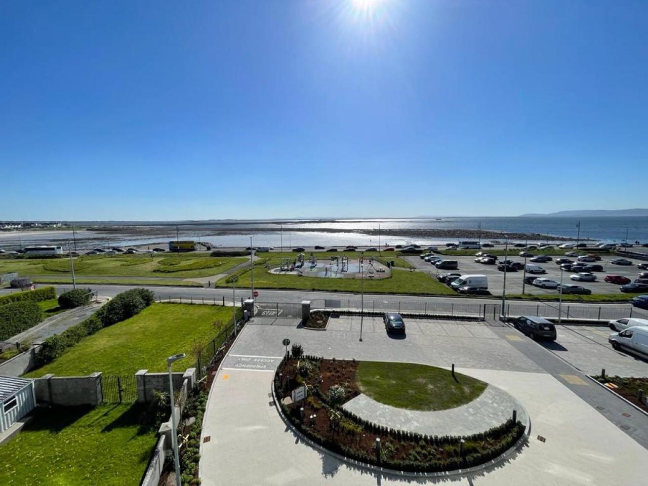 Shoreline Apartments Galway Kültér fotó